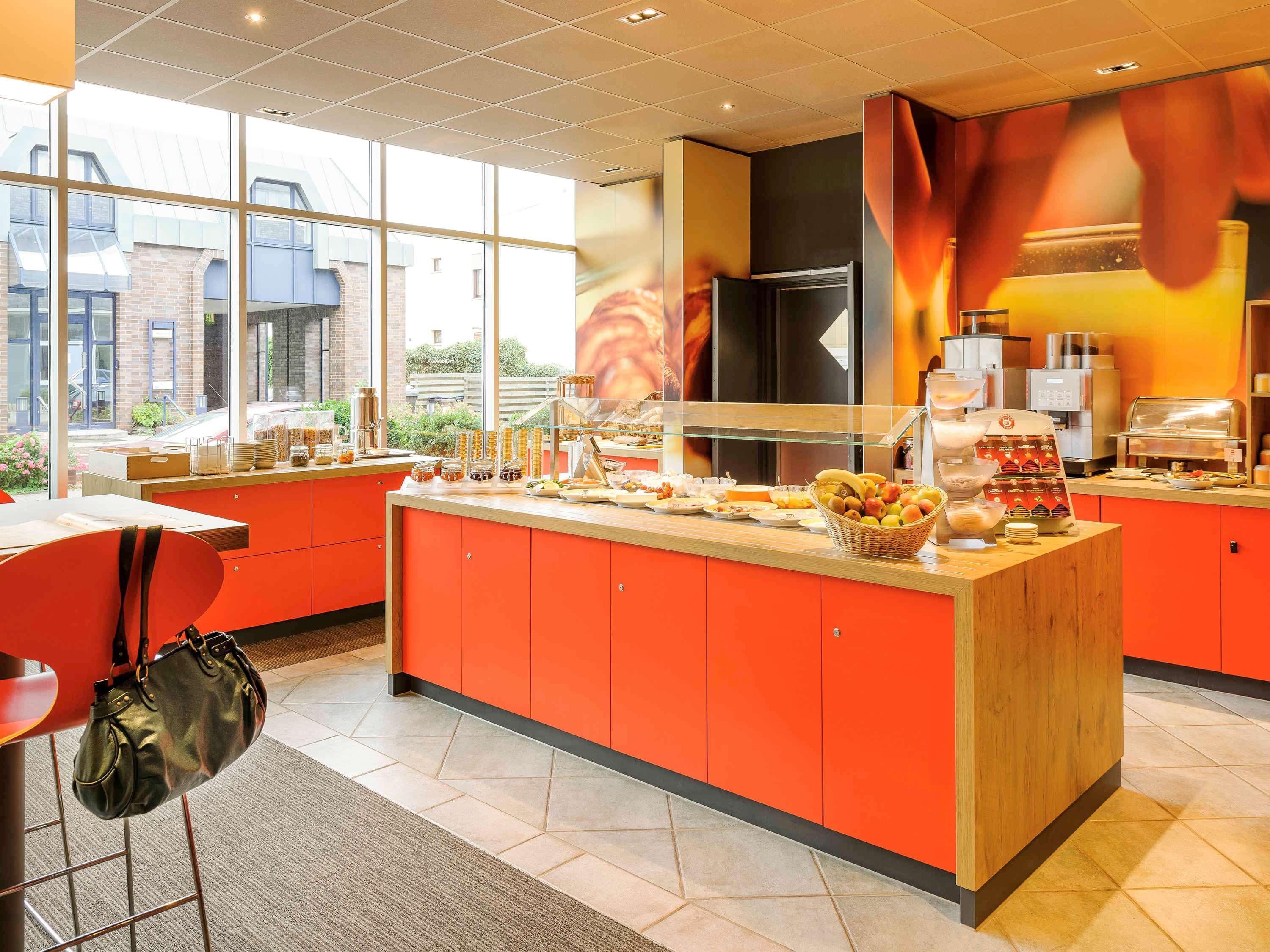 Ibis Luebeck City Exterior photo