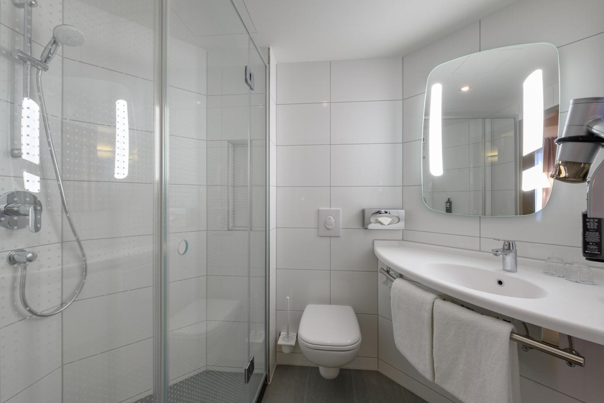 Ibis Luebeck City Exterior photo