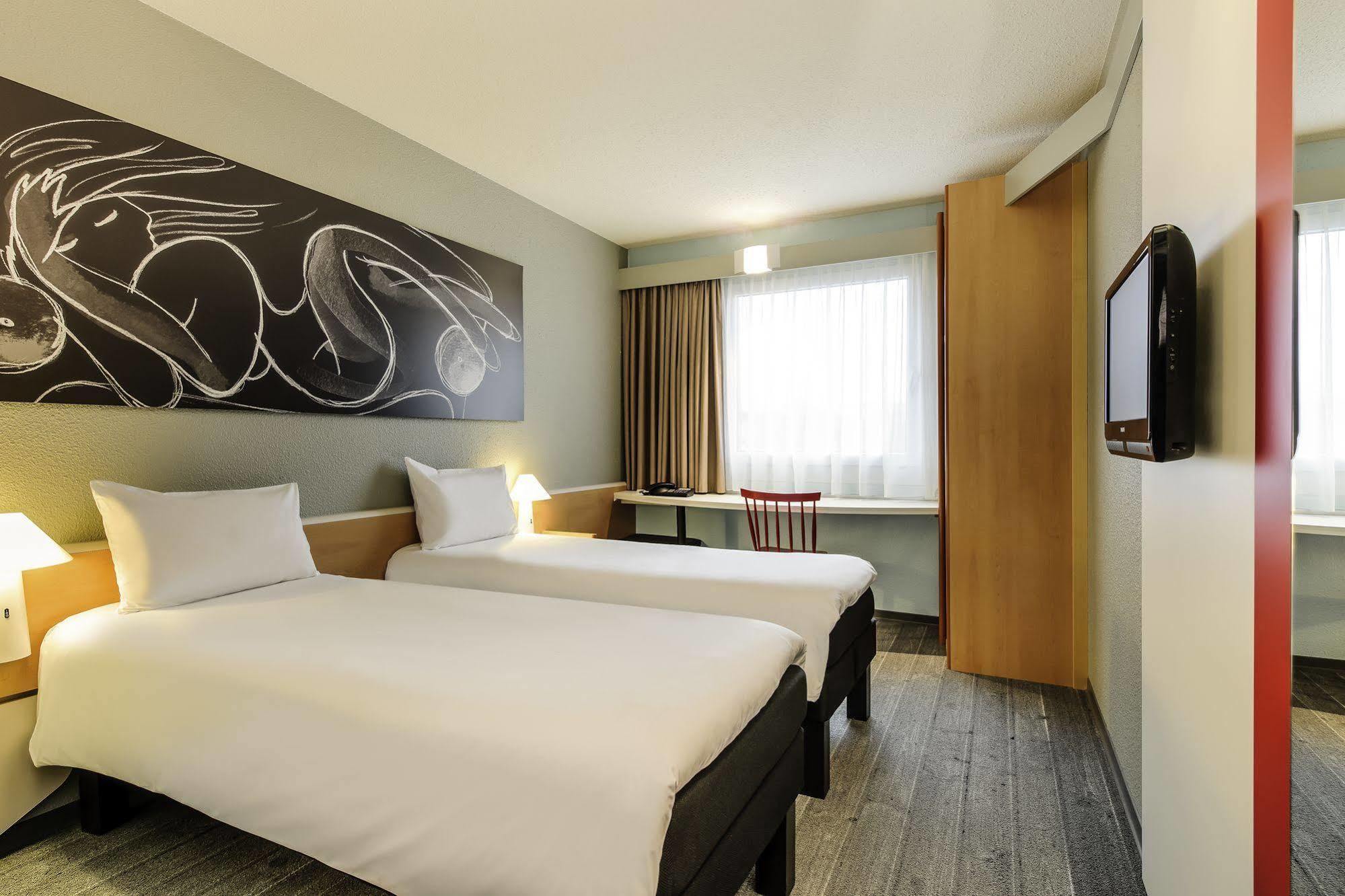 Ibis Luebeck City Exterior photo
